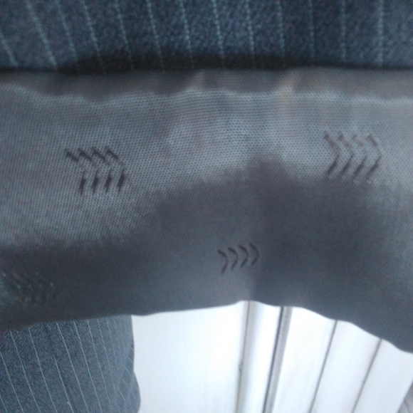 Suit jacket - Picture 2 of 8